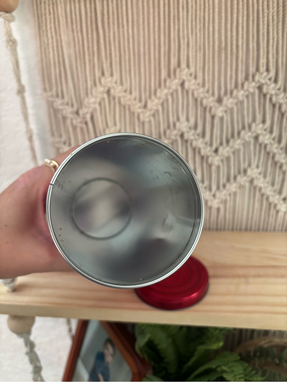 Red metal Member's Mark shortbread cookie tin with a snowflake design - Picture 4 of 4